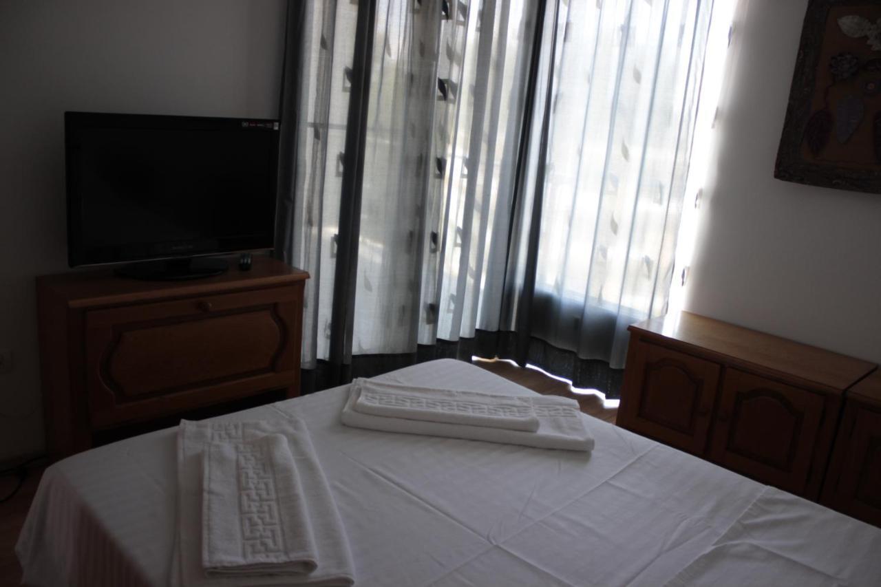 מאמאיה Seaside Piano Bar Apartament מראה חיצוני תמונה
